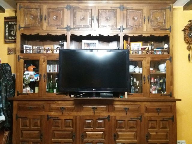 Mueble de castaño de segunda mano por 600 € en Cabezón de la Sal en