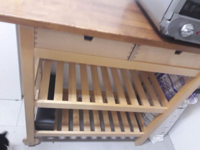 Mesa auxiliar de cocina Mesa auxiliar de cocina