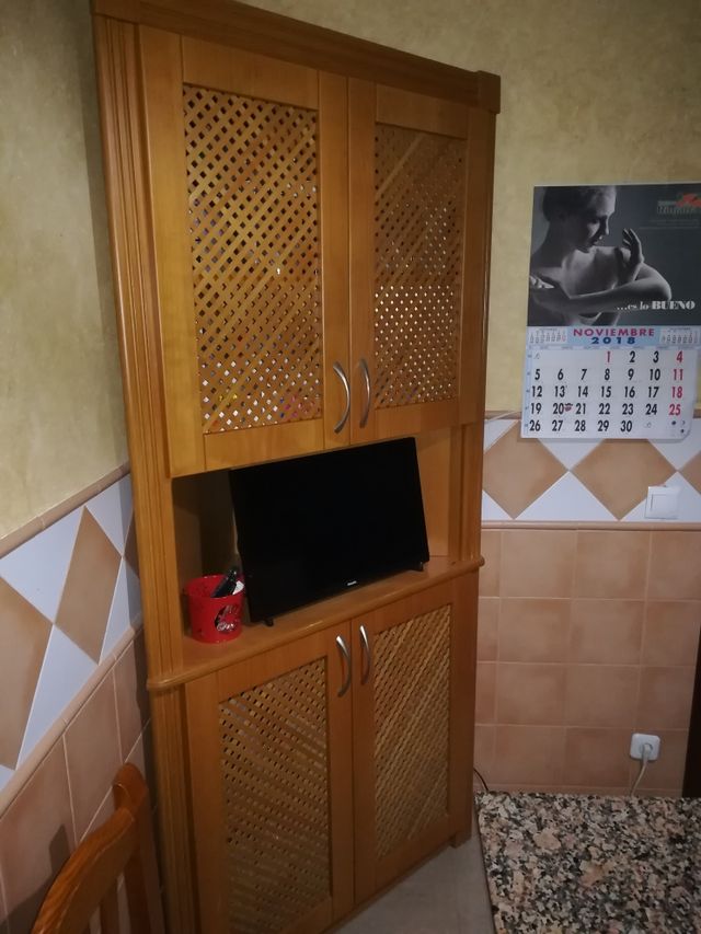 Mueble esquinero para cocina de segunda mano por 100 € en Córdoba en ... Mueble esquinero para cocina de segunda mano por 100 € en Córdoba en ...