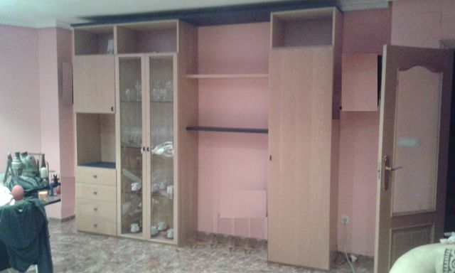 Armario comedor modular moderno de segunda mano por 200 € en Requena ... Armario comedor modular moderno de segunda mano por 200 € en Requena ...