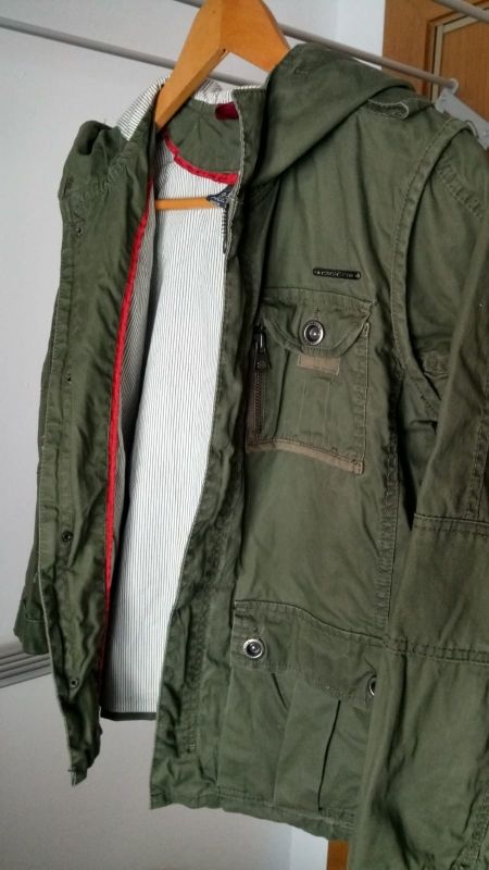 chaqueta zara de niño color caqui!