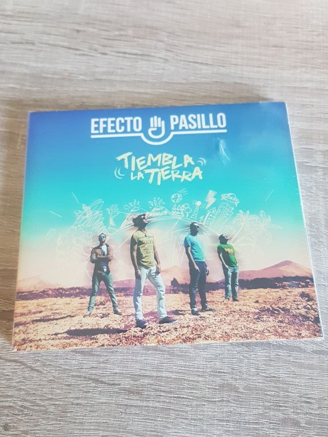 CD Efecto Pasillo