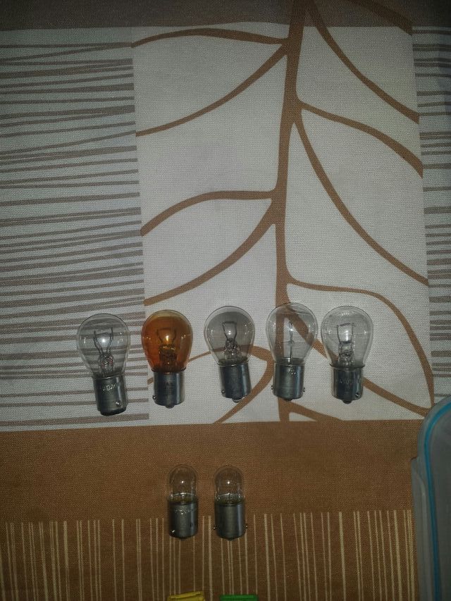 JUEGO DE BOMBILLAS-PEUGEOT 307