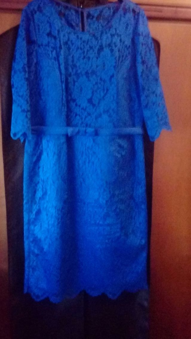 vestido encaje.doble forro nuevo