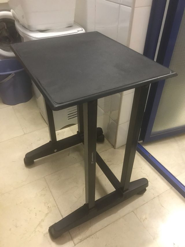Mesa auxiliar oficina - Estetica - hogar de segunda mano por 15 € en ... Mesa auxiliar oficina - Estetica - hogar de segunda mano por 15 € en ...
