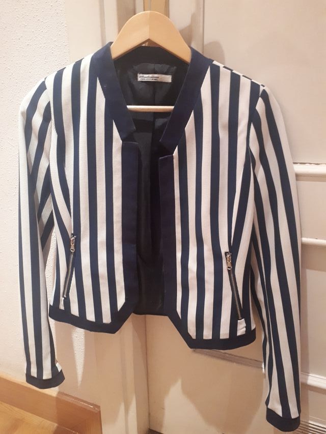 Chaqueta stradivarius