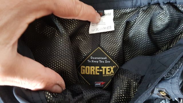 Pantalon Goretex Trango World. Talla M