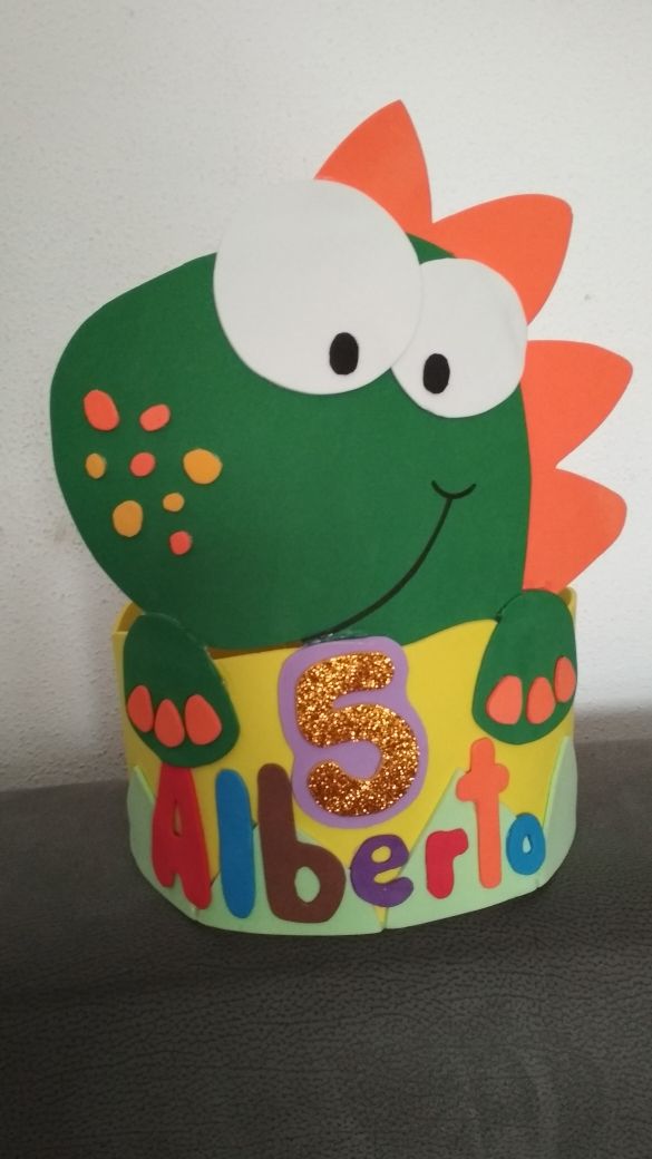 hago coronas cumpleaños