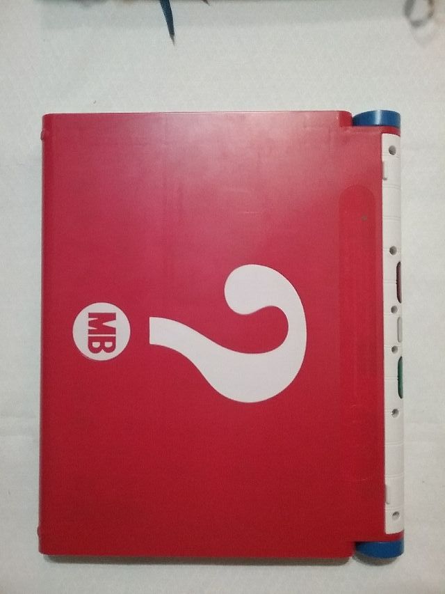 libro juego quien es quien, de MB