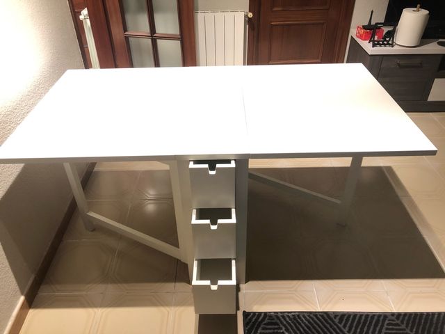 Mesa comedor abatible de segunda mano por 150 € en Sabadell en WALLAPOP Mesa comedor abatible de segunda mano por 150 € en Sabadell en WALLAPOP