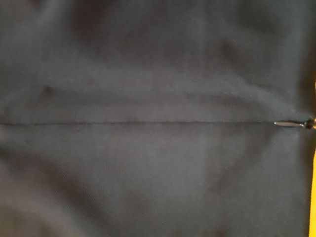 Falda negra formal sin estrenar con etiquetas