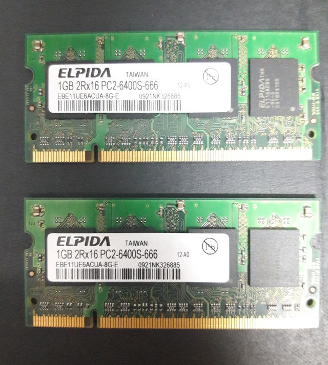Memórias SODIMM de 2 Gb (1+1)