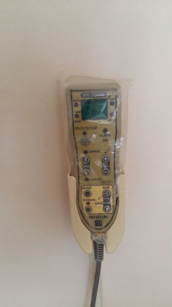 Camilla de masajes Marca: MINGUN