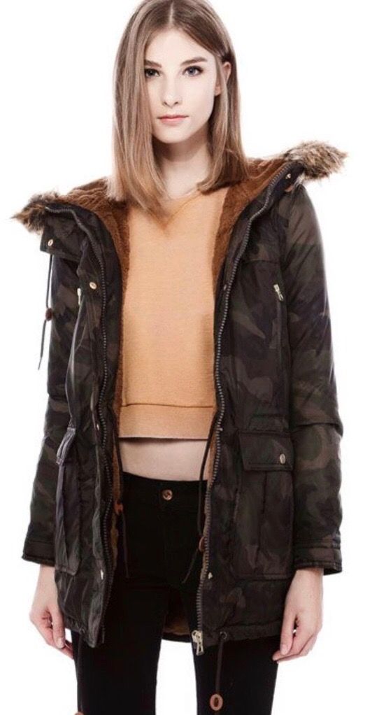 Abrigo pelo Pull&Bear