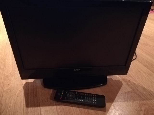 Televisor Led SABA 19 "