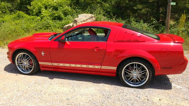 Ford Mustang 2007