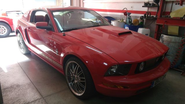 Ford Mustang 2007