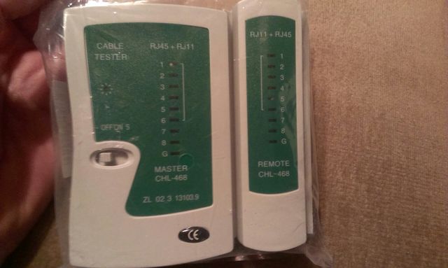 Comprobador de cables RJ-11 y RJ-45