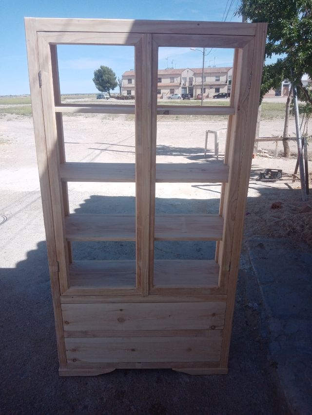 mobili e restauri sono realizzati