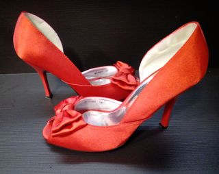 zapatos rojos fiesta