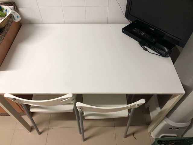 Mesa y sillas cocina blanca ikea de segunda mano por 55 € en Málaga ... Mesa y sillas cocina blanca ikea de segunda mano por 55 € en Málaga ...