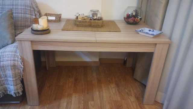 Mesa comedor grande de segunda mano por 150 € en Alicante en WALLAPOP Mesa comedor grande de segunda mano por 150 € en Alicante en WALLAPOP