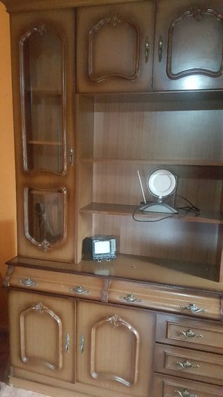 Armario para el comedor de segunda mano en Madrid en WALLAPOP Armario para el comedor de segunda mano en Madrid en WALLAPOP
