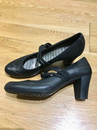 20 Zapatos 39 Mano Por De Camper Segunda wZqwfHx