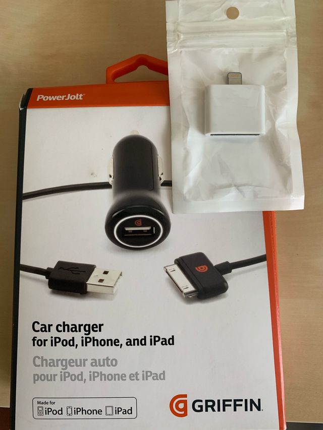 Cargador coche iPhone Griffin.