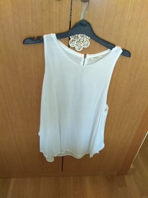 camisa blanca de bershka
