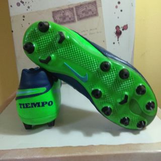 tacos de futbol botines