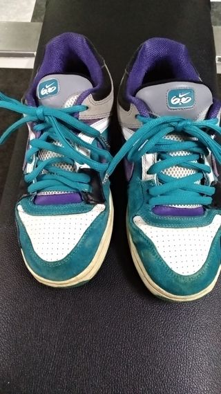 Zapatillas vintage Nike de segunda mano por 59 EUR en Oviedo en WALLAPOP