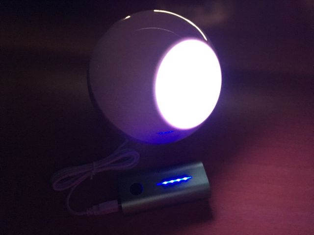 Lámpara tipo Living Colors Philips LED RGB