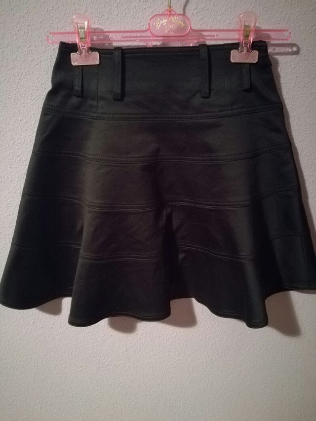 Falda negra Holy Preppy