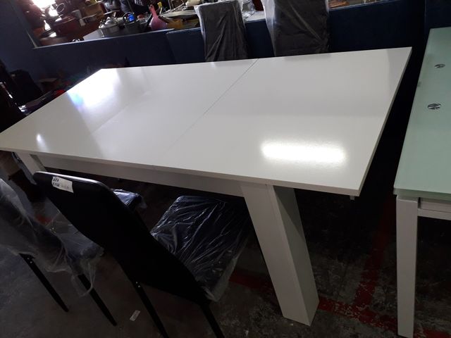 Mesa comedor extensible blanca de segunda mano por 120 € en L ... Mesa comedor extensible blanca de segunda mano por 120 € en L ...