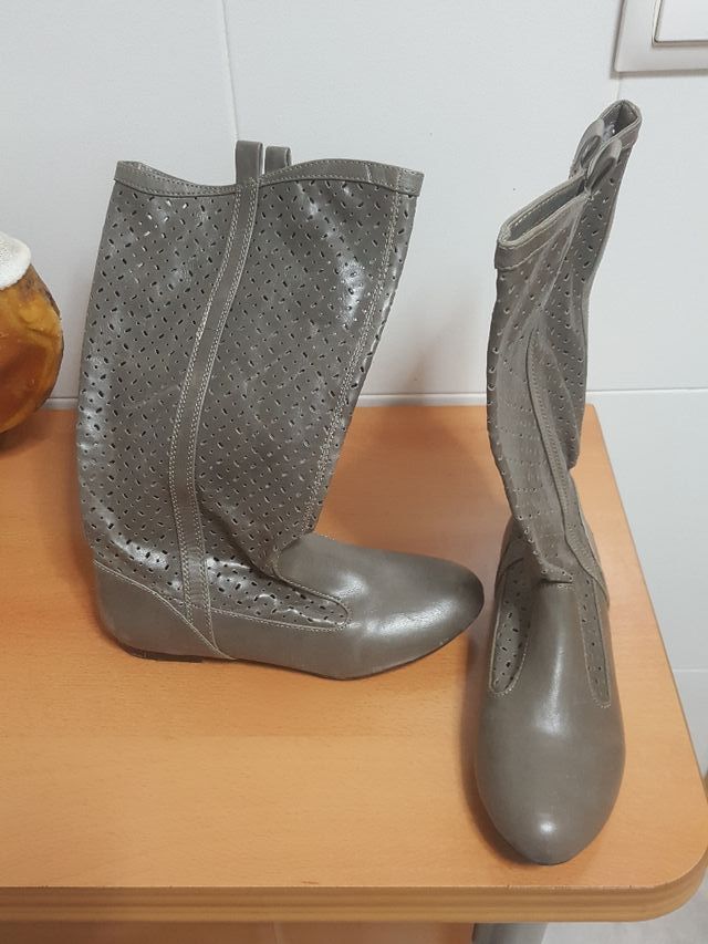 botas 5 euros