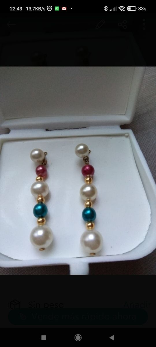 juego completo y un colgante plateado