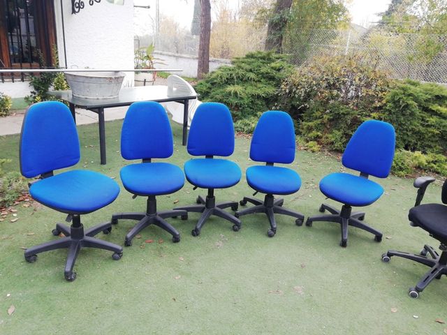 SILLAS OFICINA AZULES de segunda mano por 42 € en Los Berrocales de ... SILLAS OFICINA AZULES de segunda mano por 42 € en Los Berrocales de ...