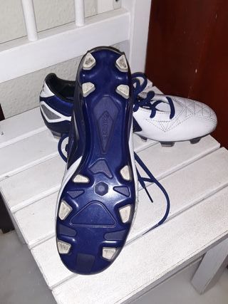 botas de futbol talla 33