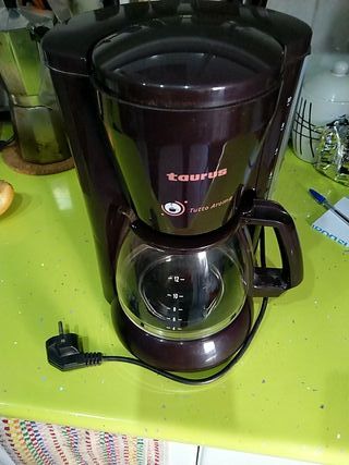 Cafetera Taurus de filtro de segunda mano por 15 EUR en Fuenlabrada en  WALLAPOP