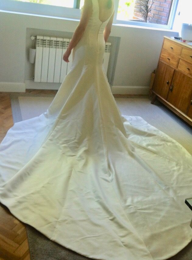 vestido de novia victorio & lucchino de segunda mano por 400