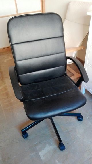 Silla de oficina Ikea de segunda mano por 30 € en Granada en WALLAPOP Silla de oficina Ikea de segunda mano por 30 € en Granada en WALLAPOP
