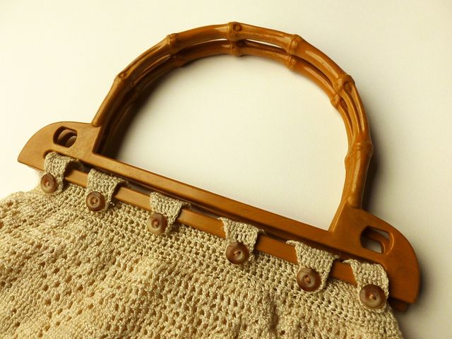 BOLSO VINTAGE AÑOS 60 GANCHILLO Y ASAS BAMBÚ