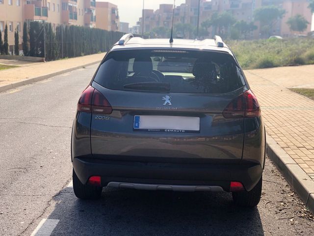 Peugeot 2008 Allure  Allure Blue Hdi 2018