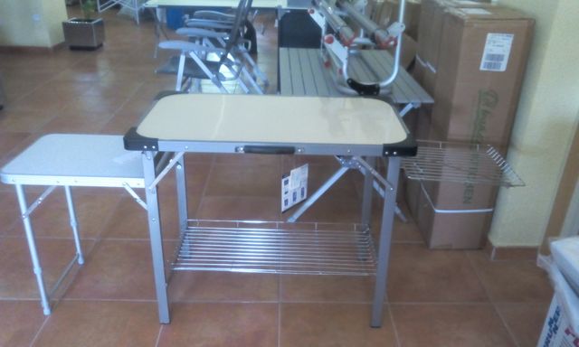 Mesa cocina camping de segunda mano por 60 € en Leganés en WALLAPOP Mesa cocina camping de segunda mano por 60 € en Leganés en WALLAPOP