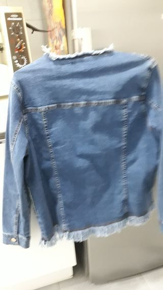 Chaqueta vaquera de señora Couchel talla 46 - 48. de segunda mano por 20  EUR en Madrid en WALLAPOP