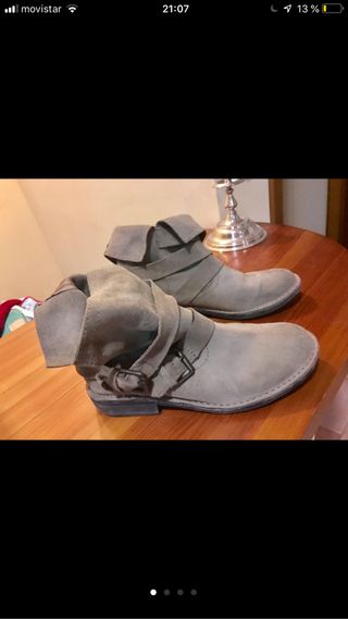 Bota serraje mango 37 de segunda mano por 20 EUR en Coca de La Piñera en  WALLAPOP