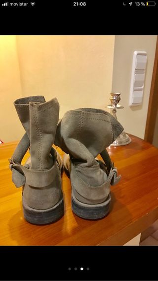 Bota serraje mango 37 de segunda mano por 20 EUR en Coca de La Piñera en  WALLAPOP