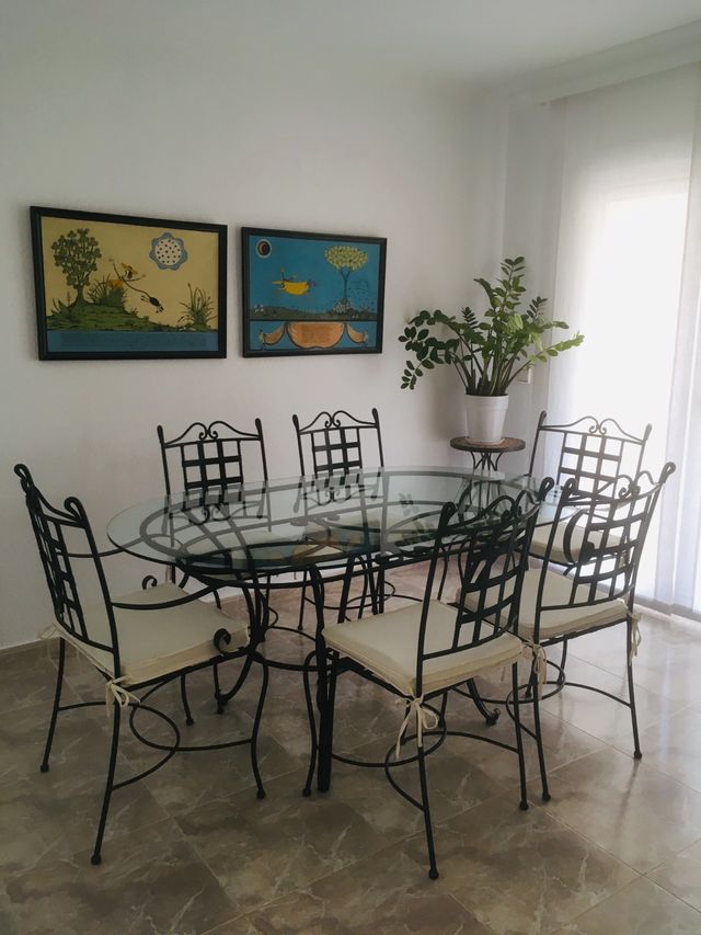 Juego de mesa comedor y 6 sillas de segunda mano por 99 € en Palau ... Juego de mesa comedor y 6 sillas de segunda mano por 99 € en Palau ...