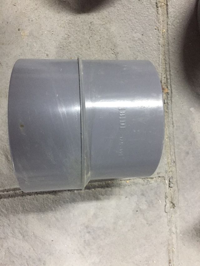 Vendo material de saneamiento y fontaneria